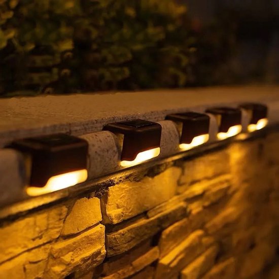 Solar Muurlamp Zwart Set van 4 | Waterdicht | Warm Wit | Tuin & Pad Verlichting op Zonne-energie